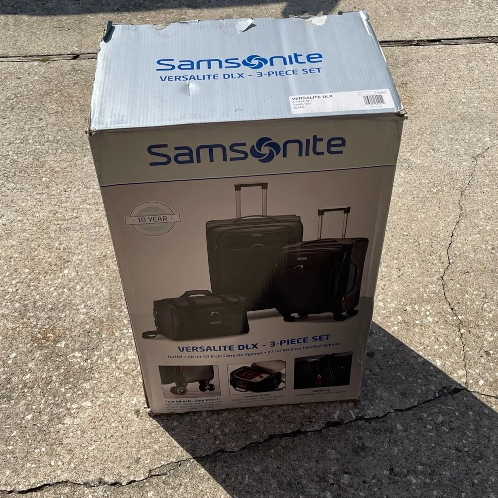 Samsonite Versalite DLX 3-Piece Set - Black and Gray
